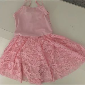 Dance costume size child small